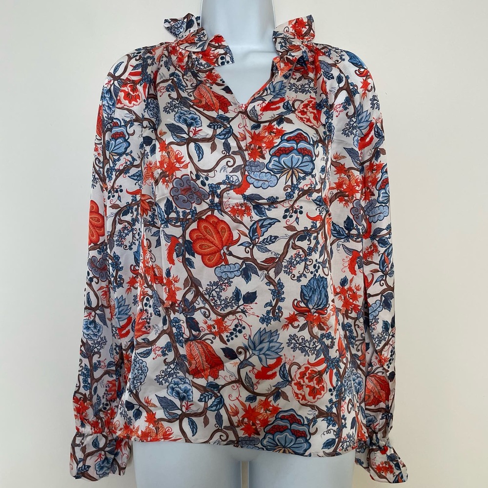 NWT Chloe Kristyn Floral Print Satin Ruffle‎ Collar Blouse Medium